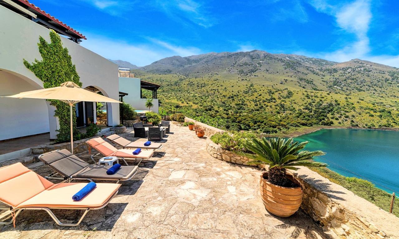 Du Lac Villas Kournás Exterior foto